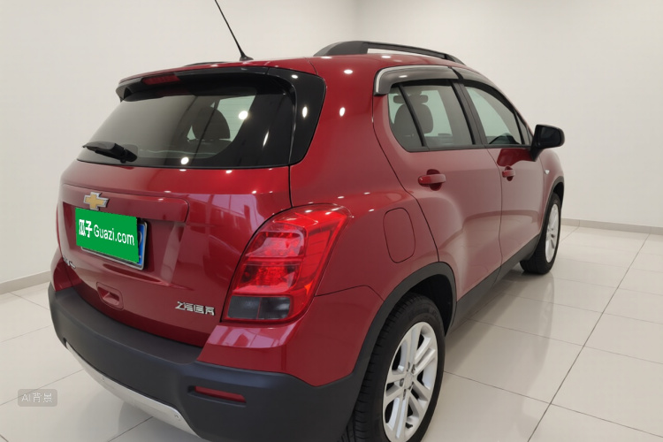 Chevrolet Tracker 2015 immagine di auto #7