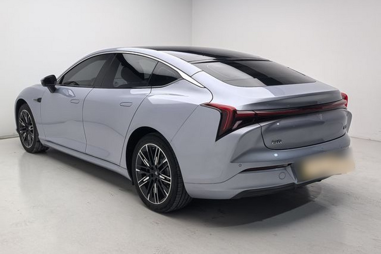 哪吒汽车 哪吒S 2023 汽车图片 #7