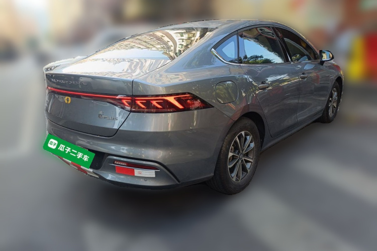 BYD Qin Plus 2024 immagine di auto #7