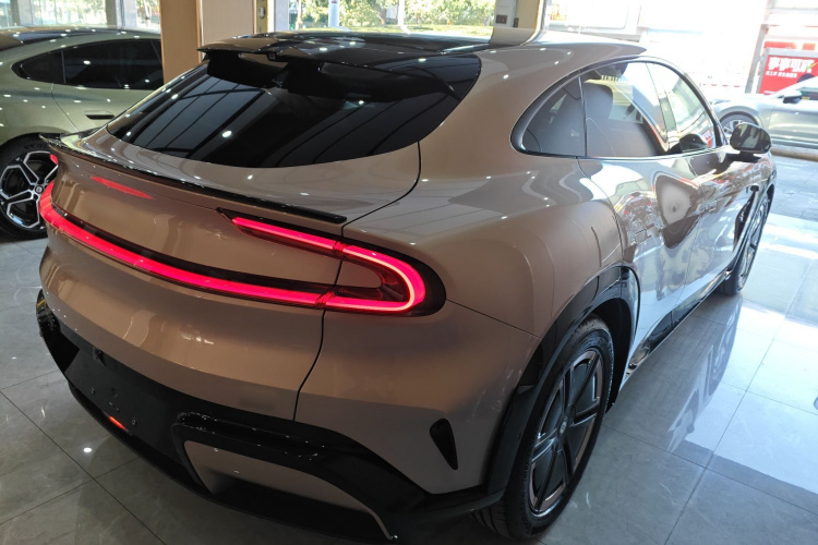 小米汽车 小米YU7 2025 汽车图片 #7