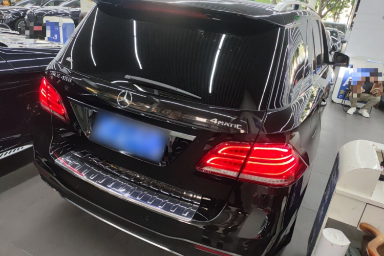 Mercedes-Benz GLE Coupe 2017 #7 Mercedes-Benz GLE Coupe 2017 car image #7