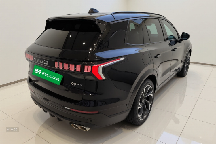 Lynk & Co 09 2022 car image #7