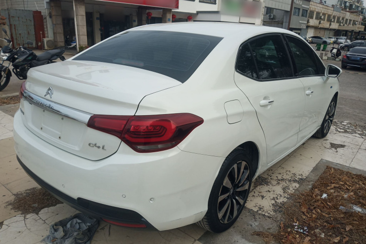 Citroen C4L 2017 car image #7