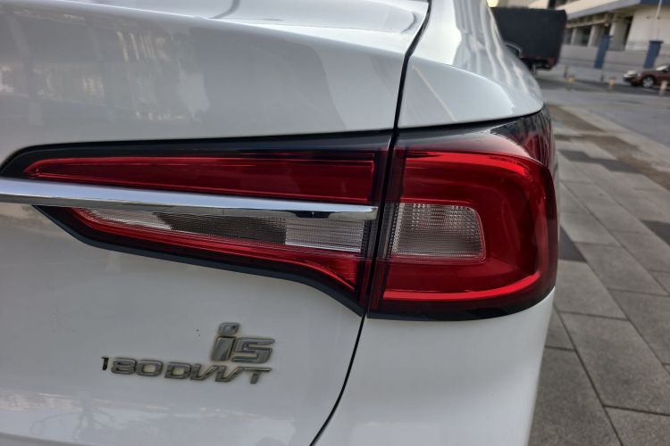 荣威 荣威i5 2021 汽车图片 #7