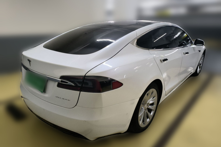 Tesla Model S 2020 car image #7