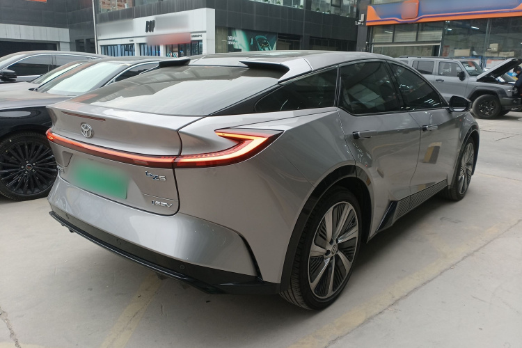 Toyota bZ5 2025 #7 Toyota bZ5 2025 car image #7