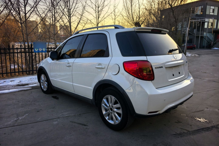 铃木 天语 SX4 2016 汽车图片 #7
