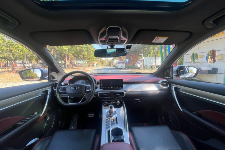 GEELY Coolray 2019 car image #7