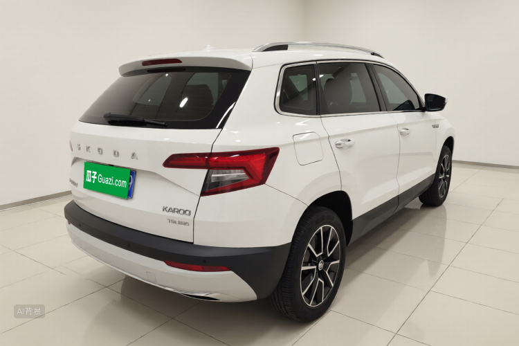 Skoda Karoq 2021 изображение автомобиля #7