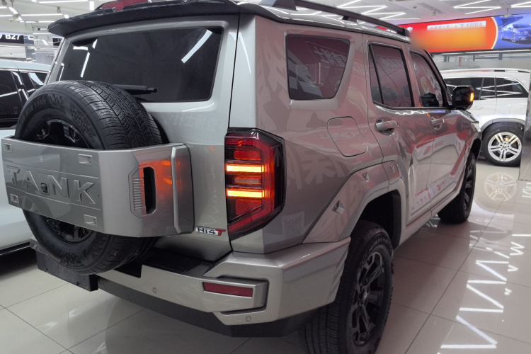 Tank 400 New Energy 2023 #7 Tank 400 New Energy 2023 car image #7