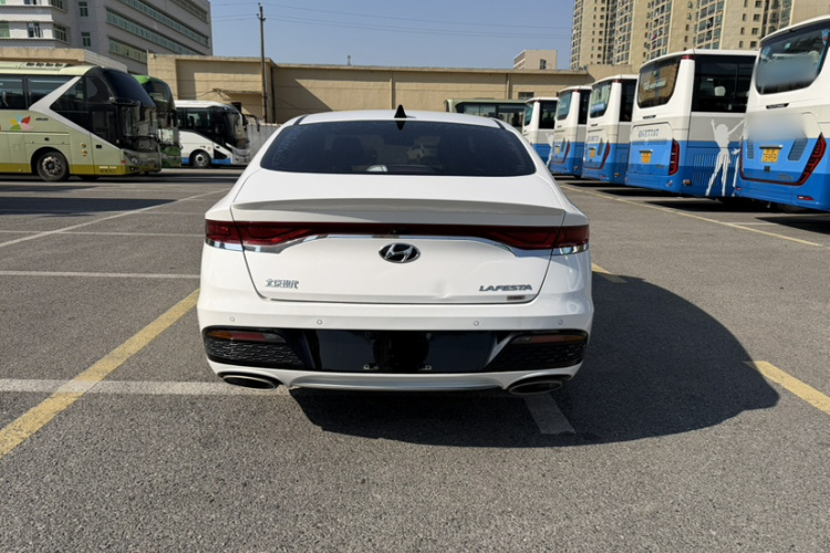 Hyundai Lafesta 2020 immagine di auto #7