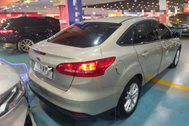 Ford Focus 2016 image de voiture #7