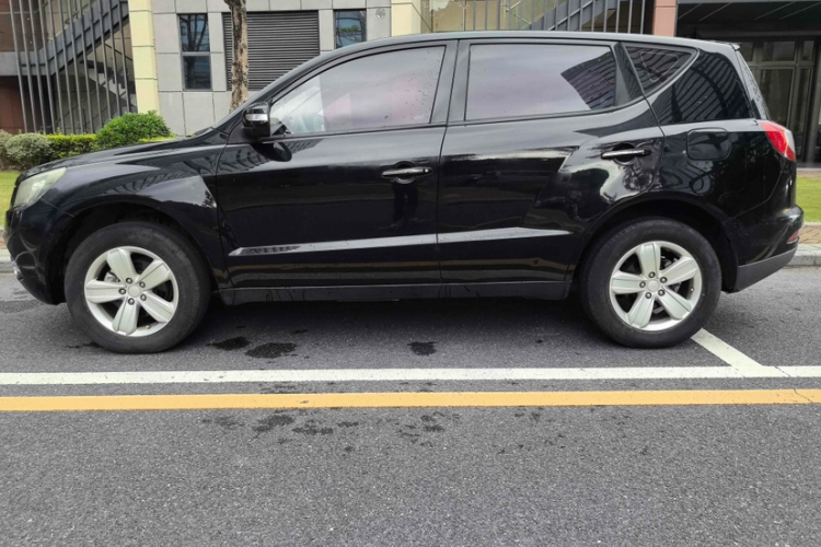 GEELY GX7 2015 #7 GEELY GX7 2015 car image #7