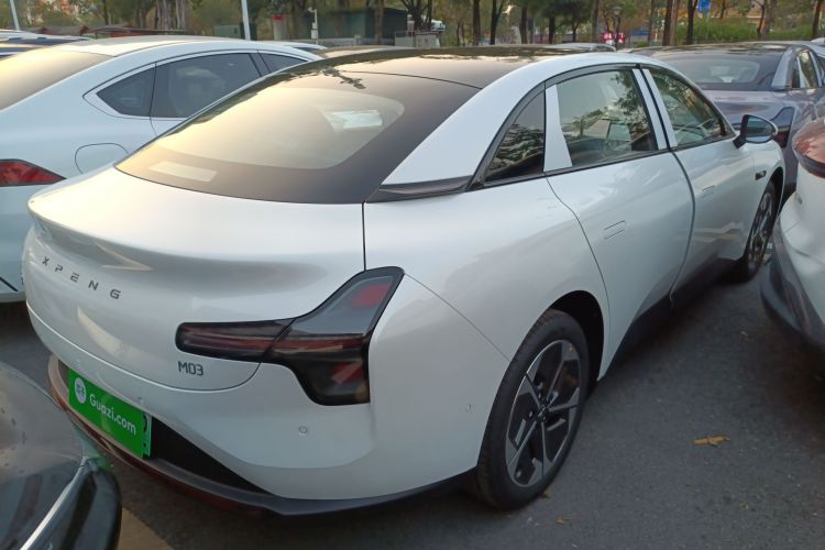 Xpeng MONA M03 2025 immagine di auto #7