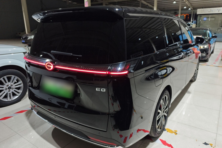 GAC Trumpchi E8 New Energy 2023 imagen de coche #7