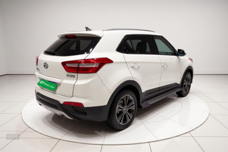 Hyundai ix25 2015 #7 Hyundai ix25 2015 car image #7
