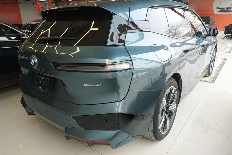 BMW iX 2023 #7 BMW iX 2023 car image #7