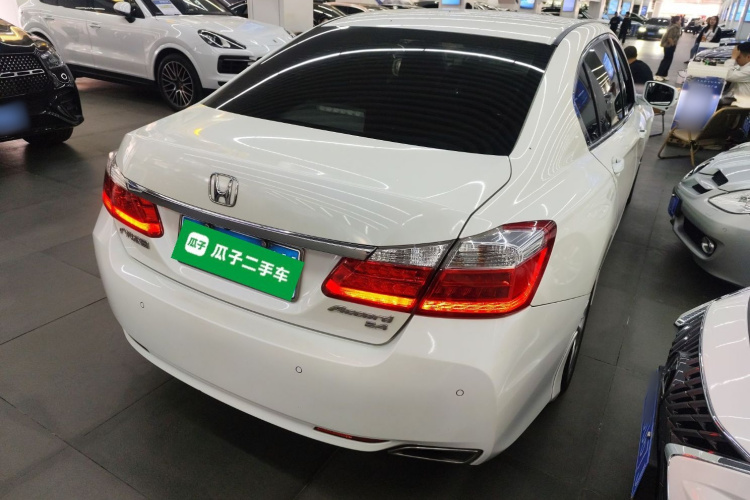 Honda Accord 2014 car image #7