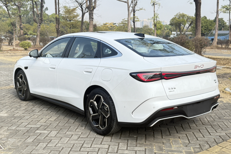 BYD Seal 06 New Energy 2025 car image #7