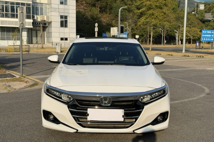 Honda Accord 2022 car image #7