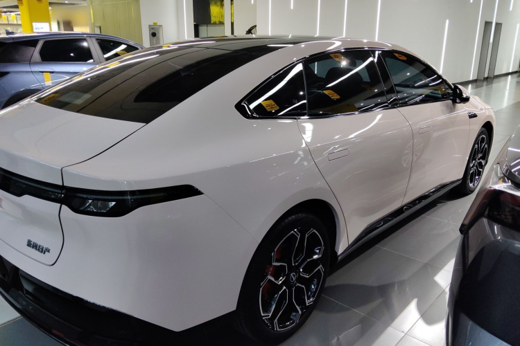 日产 日产N7 2025 汽车图片 #7