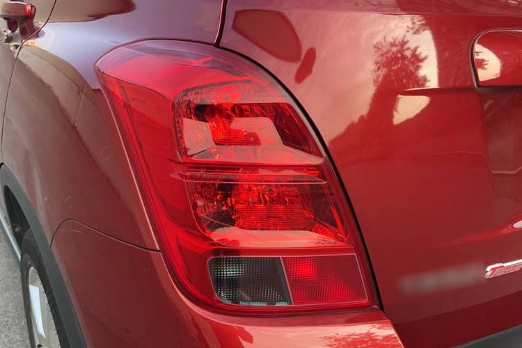 Chevrolet Tracker 2015 car image #7