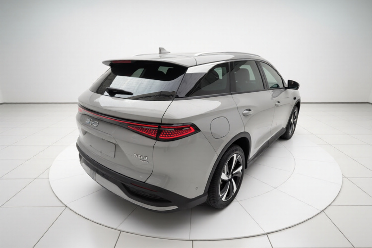 BYD Sea Lion 05 DM-i 2025 image de voiture #7