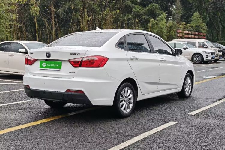 Changan Alsvin V7 2016 car image #7