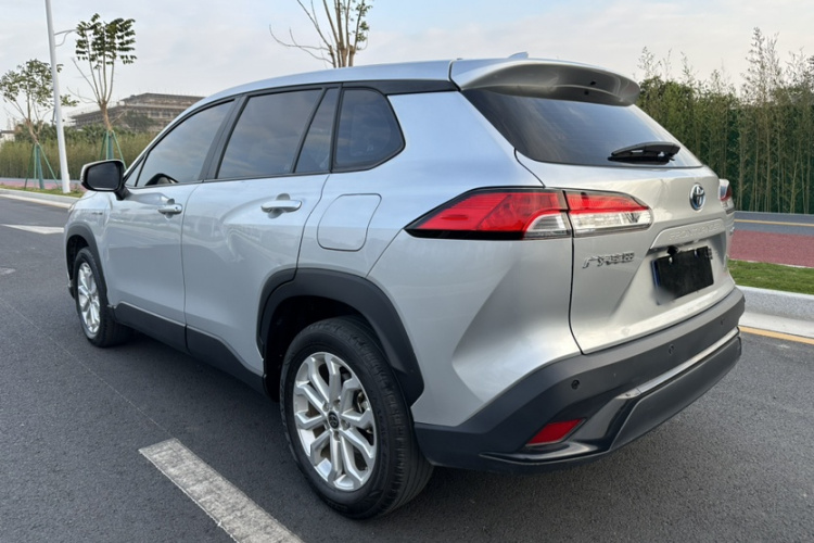 丰田 锋兰达 2023 汽车图片 #7