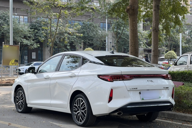 JAC A5 PLUS 2023 immagine di auto #7