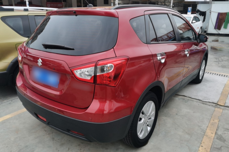 Suzuki S-Cross 2017 صورة سيارة #7