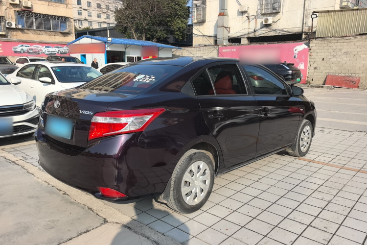 Vios 2015 car image #7