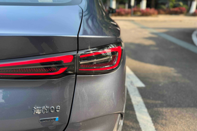 BYD Seal 06 New Energy 2025 car image #7