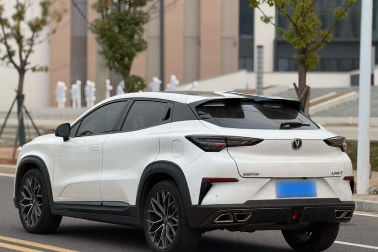 Changan UNI-T 2022 #7 Changan UNI-T 2022 car image #7