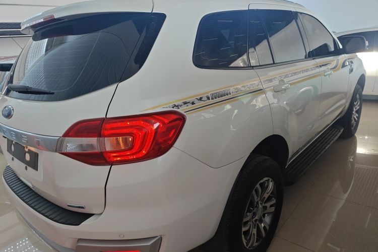 Ford Everest 2018 immagine di auto #7