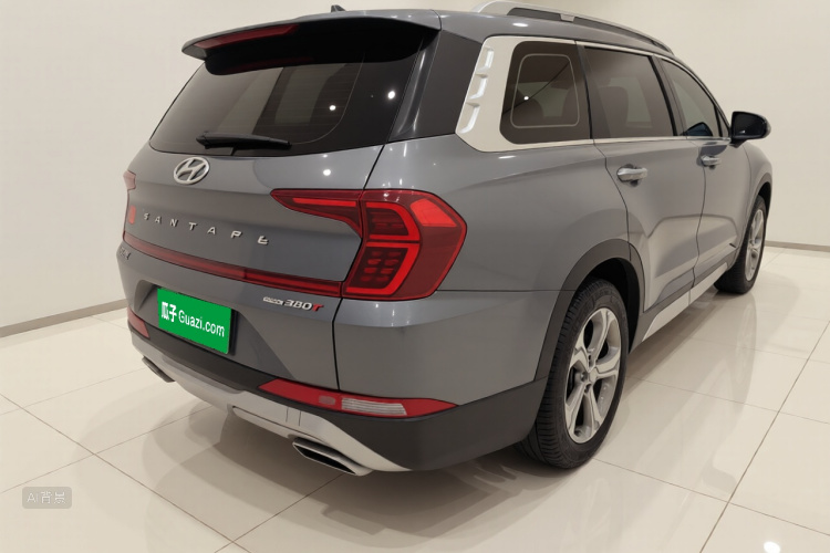 Hyundai Santa Fe 2021 car image #7