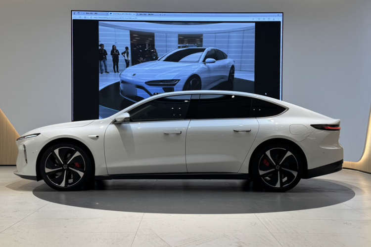 蔚来 蔚来ET7 2024 汽车图片 #7