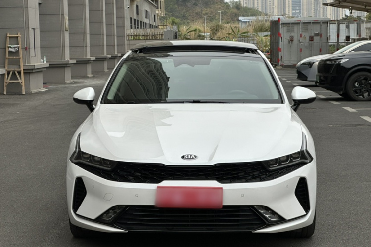 Kia K5 2020 car image #7