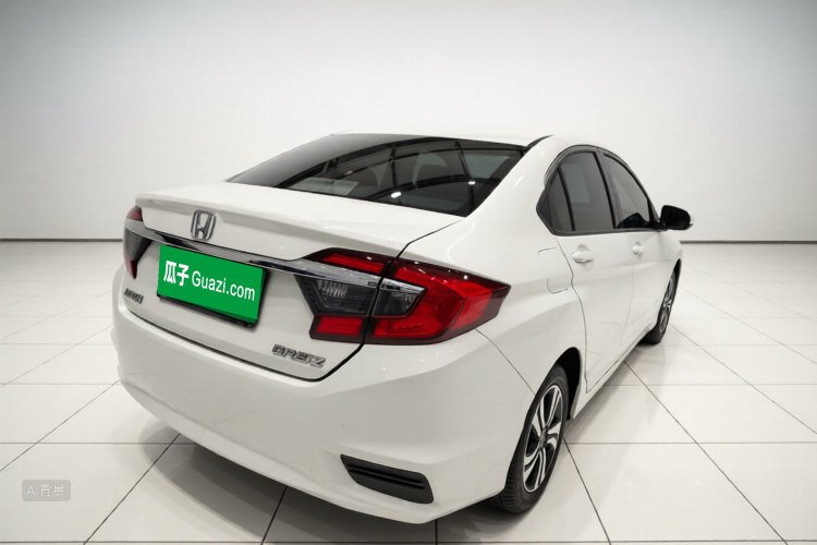 Honda Greiz 2016 #7 Honda Greiz 2016 صورة سيارة #7