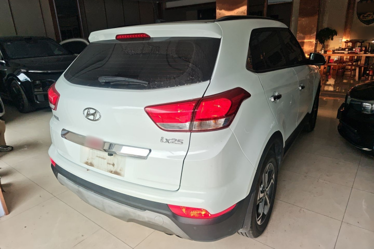 Hyundai ix25 2017 car image #7