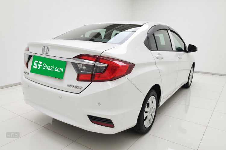 Honda Greiz 2018 car image #7