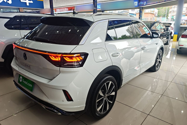 T-Roc 2023 car image #7