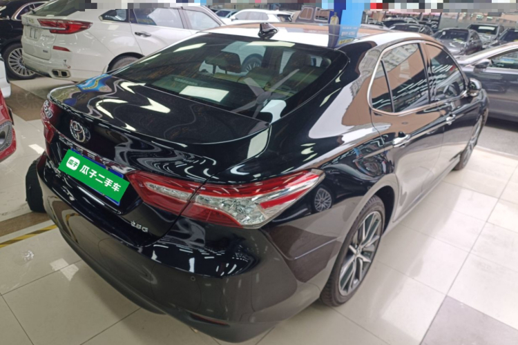 Toyota Camry 2021 car image #7