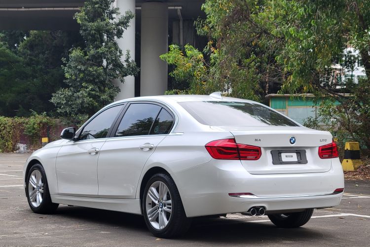 BMW 3 Series 2017 car image #7