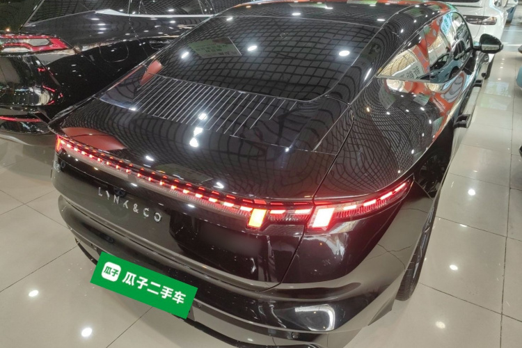 Lynk & Co 2024 #7 Lynk & Co 2024 car image #7
