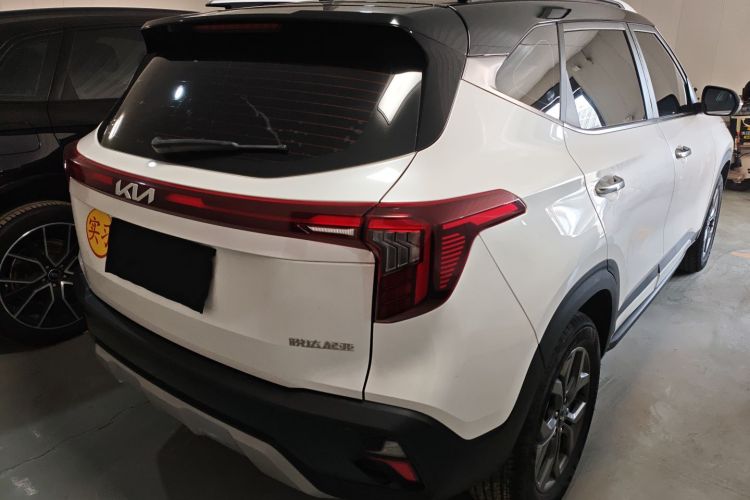 Kia Seltos 2024 car image #7