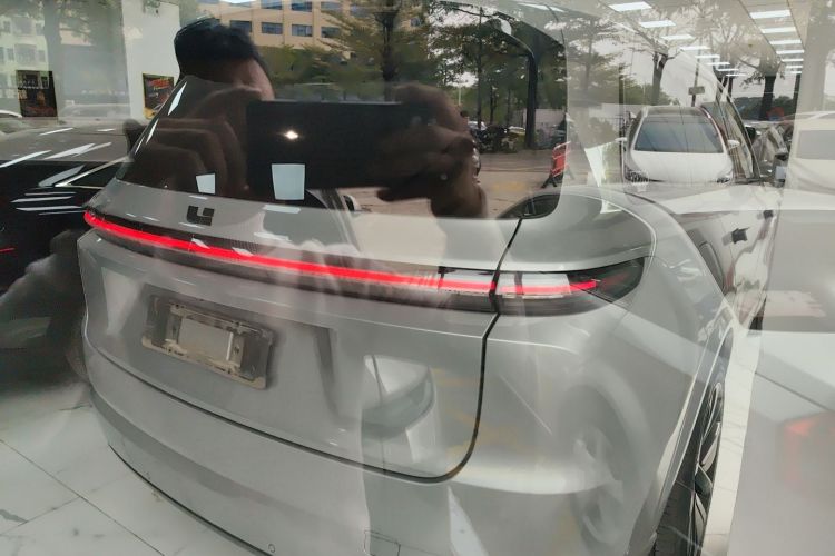 Li L9 2022 imagen de coche #7