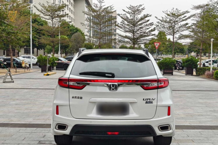 Honda UR-V 2018 #7 Honda UR-V 2018 car image #7
