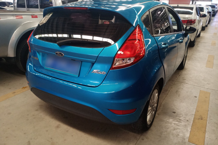 Ford Fiesta 2016 car image #7