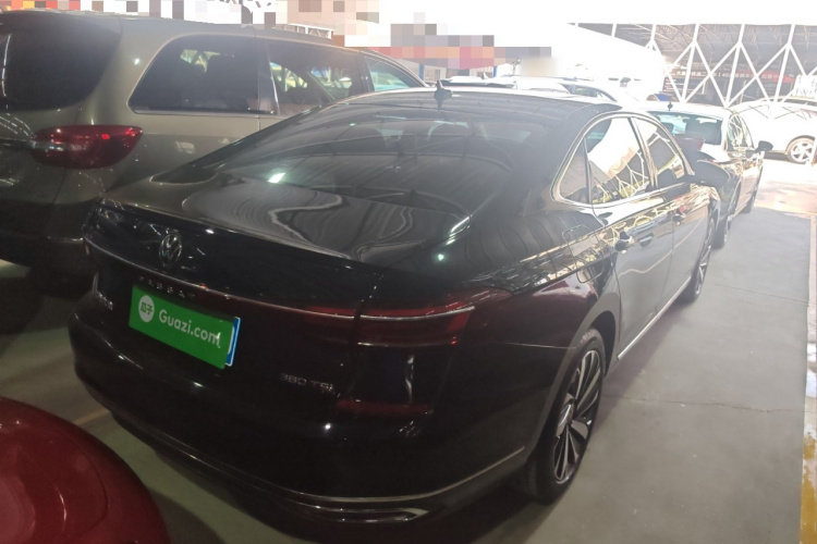 Volkswagen Passat 2024 car image #7